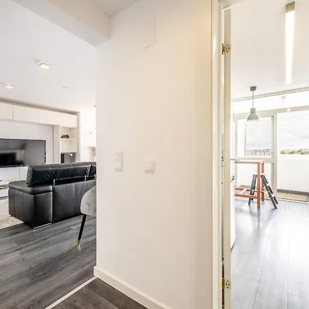Appartamento Guestready - Fantastic Modern 2br Apt Near Quinta Das Conchas *