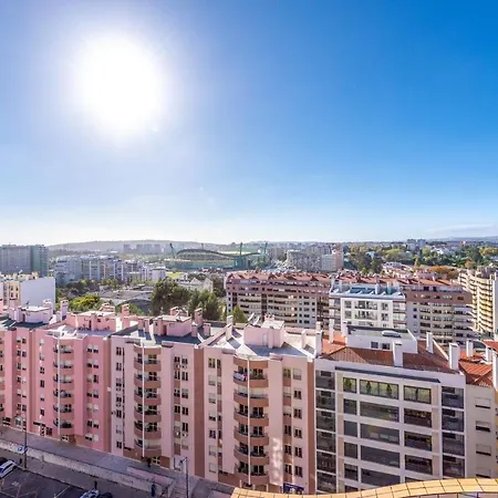 Appartamento Guestready - Fantastic Modern 2br Apt Near Quinta Das Conchas Lisbona